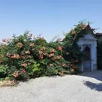 Apartamento La Casa Di Roby-1 Con Piscina La Morra