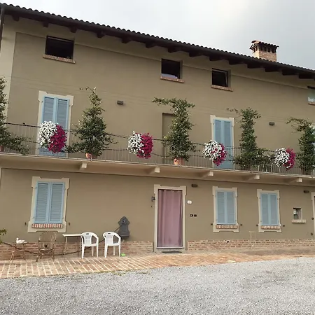 La Casa Di Roby-1 Con Piscina Apartment La Morra