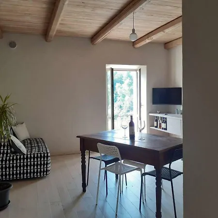 Апартаменты La Casa Di Roby-1 Con Piscina Ла Морра