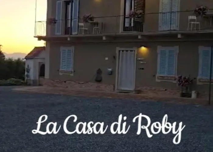 La Casa Di Roby-1 Con Piscina * 拉莫拉
